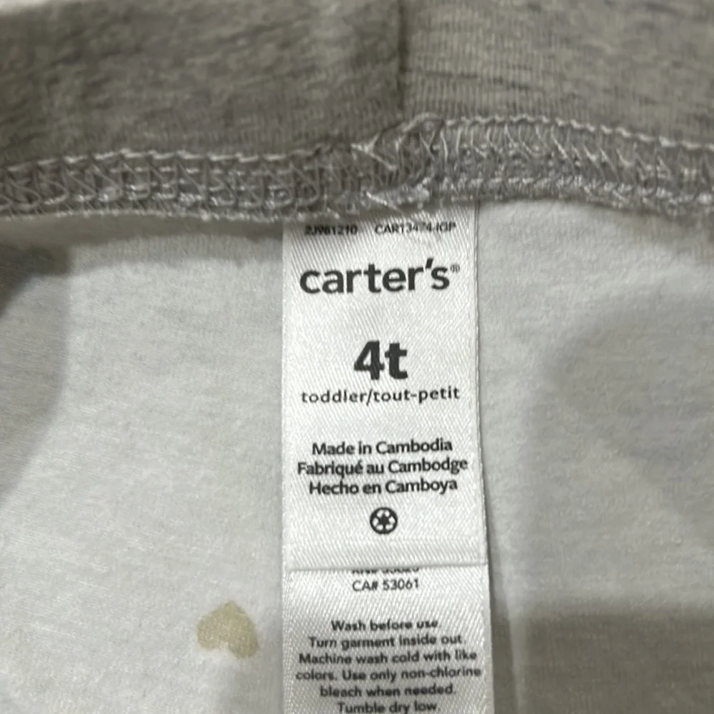 Carters reposhing this